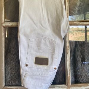 White wrangler jean 3x32 14mwz